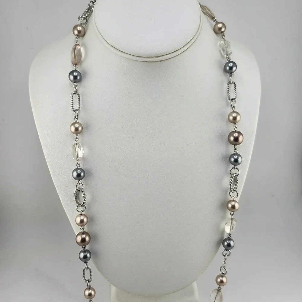 Long Beaded Necklace Silver Tone‎ Gray Taupe Clear Accent Beads